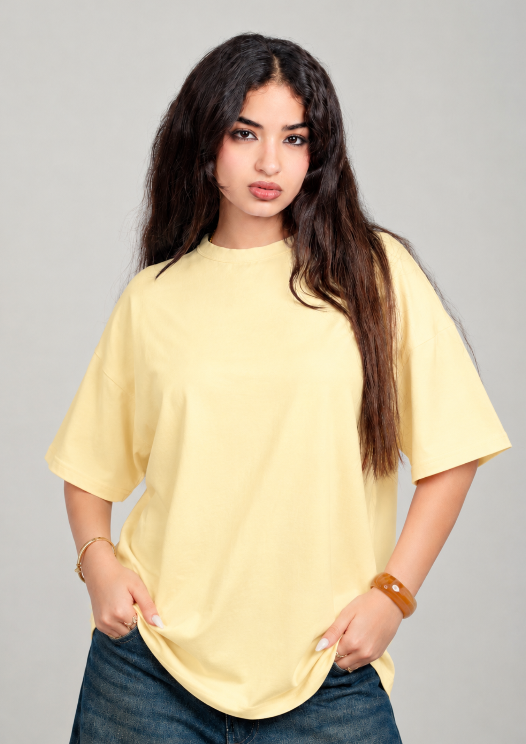 Women’s Oversized Essential T-Shirt – Soft Yellow